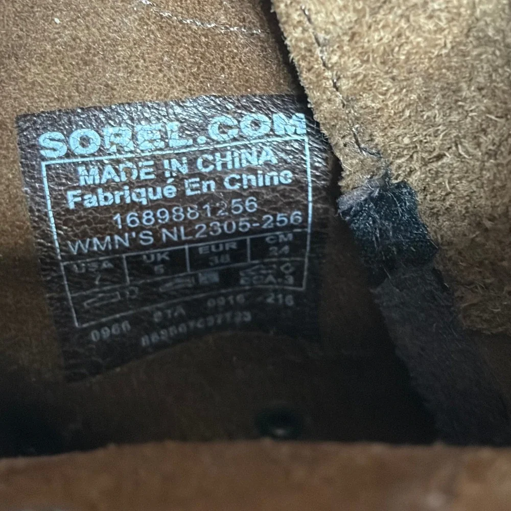 Sorel Joan of Arctic Wedge II Brown Leather Ankle Boots NL2305-256 Womens 7